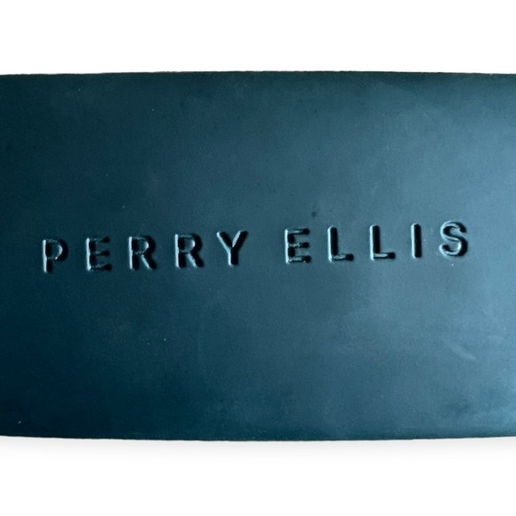 Perry Ellis case hard green - Picture 5 of 5